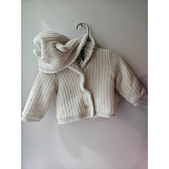 Tommy Bahama sz 6-9 months cute sweater - Picture 1 of 2